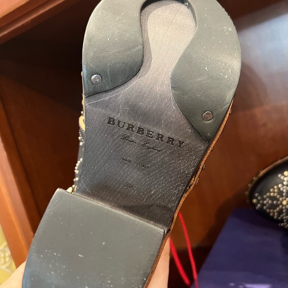 Burberry Lace Up Wood Heel Bootie - Picture 2 of 6